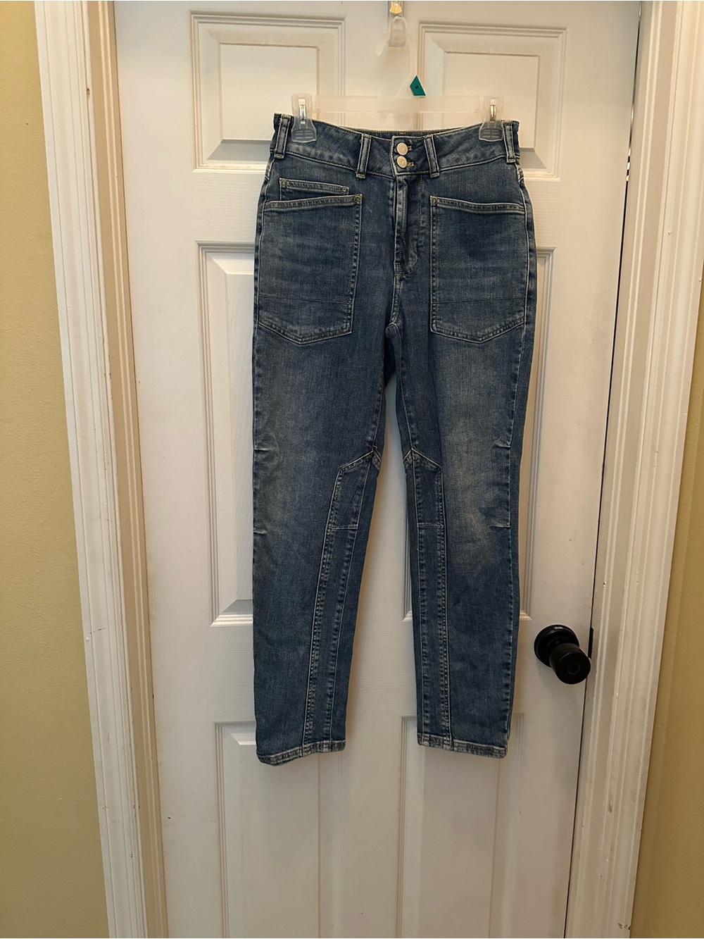 High-Rise Blue Women’s Jeans